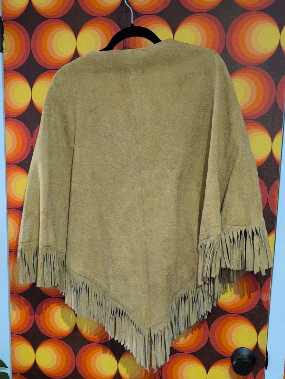 VINTAGE Women’s Yellow Suede Fringe Jacket - with Embroidered Detail - Picture 6 of 6